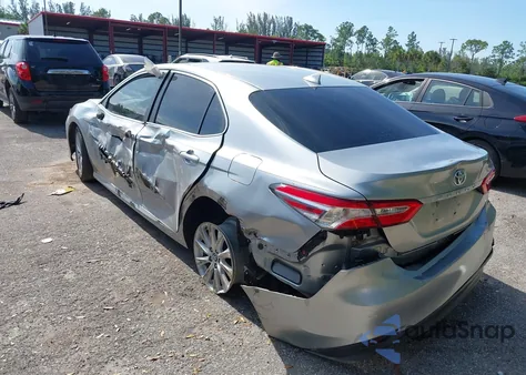 2019 Toyota Camry Le from USA, damaged, VIN 4T1B11HKXKU732371